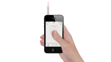 Convert Your iPhone Into a Presentation Controller With the Satechi X-Pointer