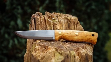 Helle Temagami Carbon Knife